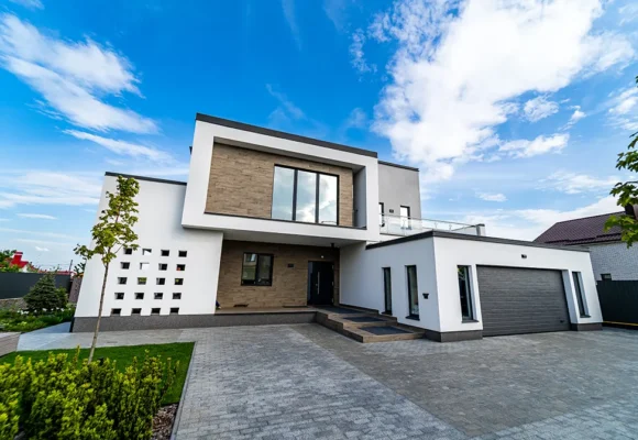 Exterior 3